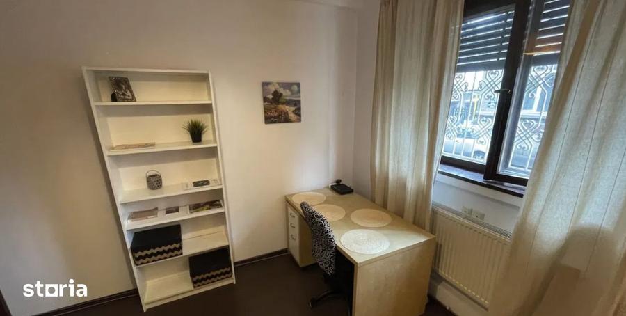 Garsonieră decomandată, mobilată în Eminescu