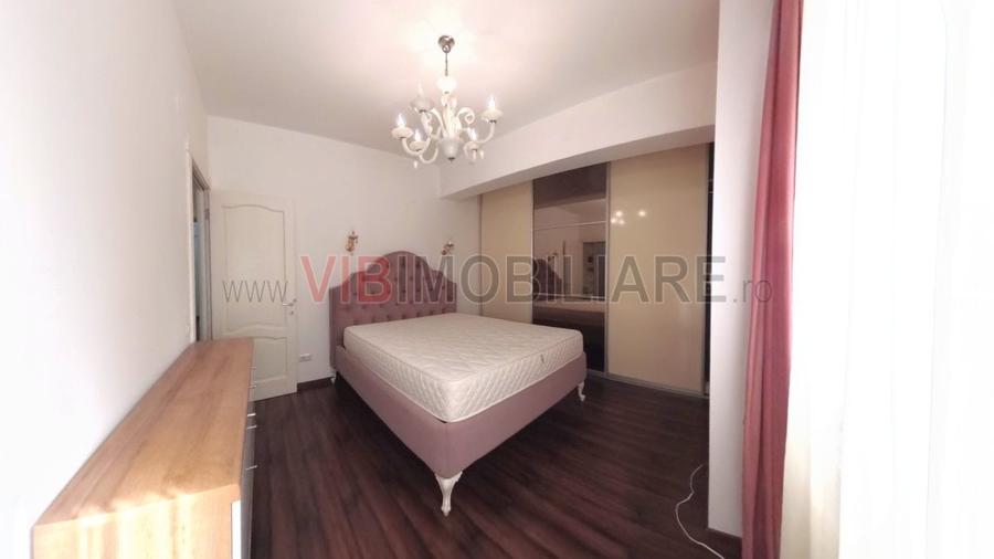 Apartament cu 2 camere semidecomandat, mobilat în Decebal