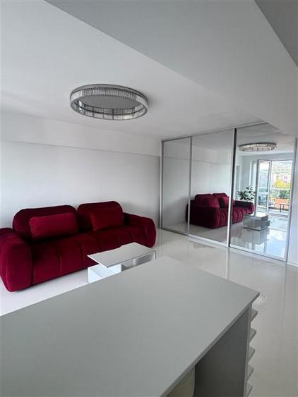 Apartament cu 2 camere decomandat în 22 Decembrie