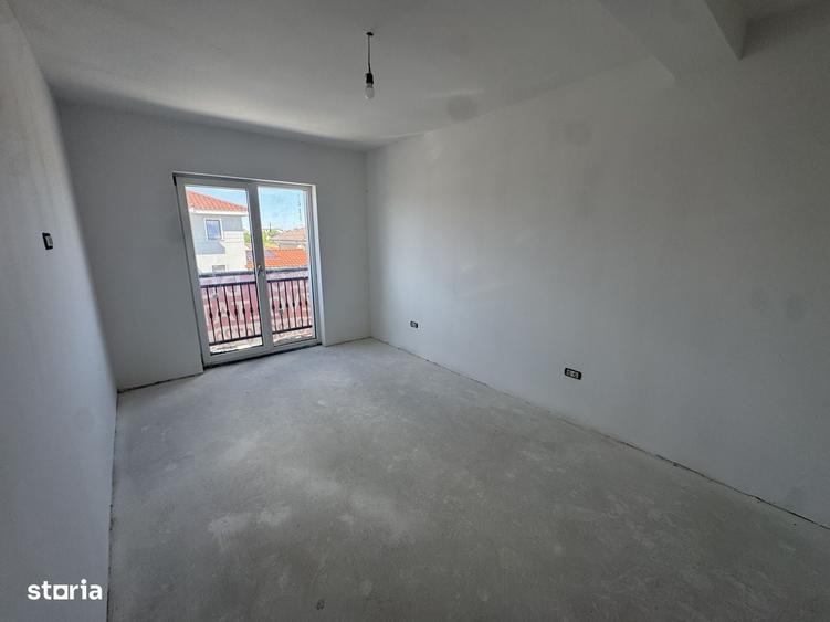 Casă cu 4 camere cu Teren 270 Mp în Central