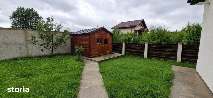 Casă cu 4 camere cu Teren 500 Mp în Bucium