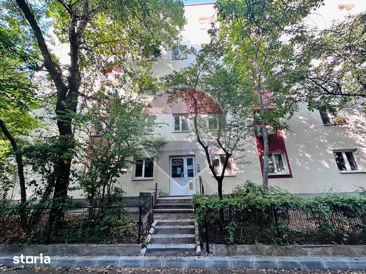Apartament cu 2 camere semidecomandat, mobilat în Giurgiului