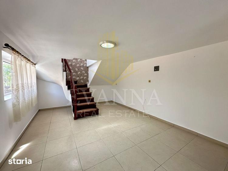 Casă cu 4 camere cu Teren 810 Mp în Central
