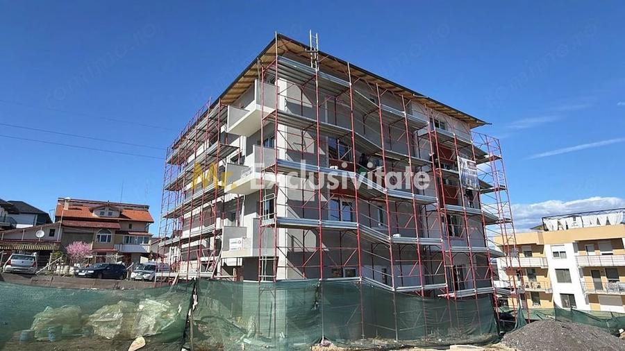 Apartament cu 2 camere decomandat în Smeura
