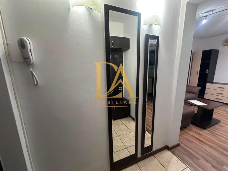 Apartament cu 2 camere semidecomandat în Alexandru Obregia