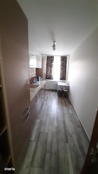 Apartament cu 2 camere si parcare, zona Metro/BMW - 7