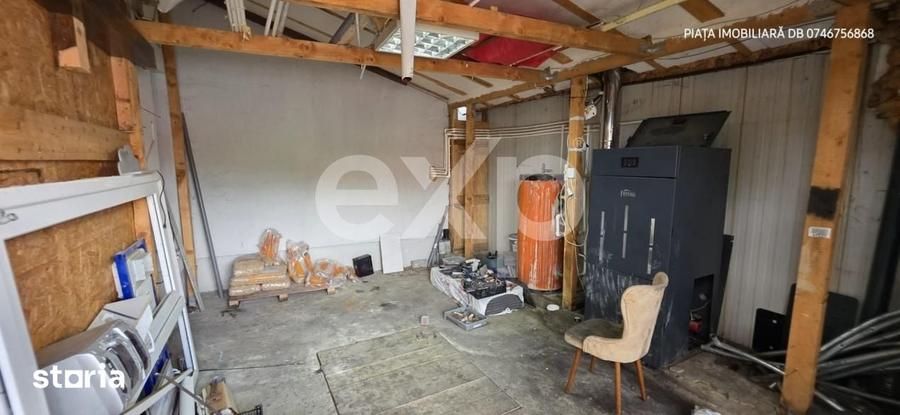 Casă cu 8 camere cu Teren 400 Mp în Central