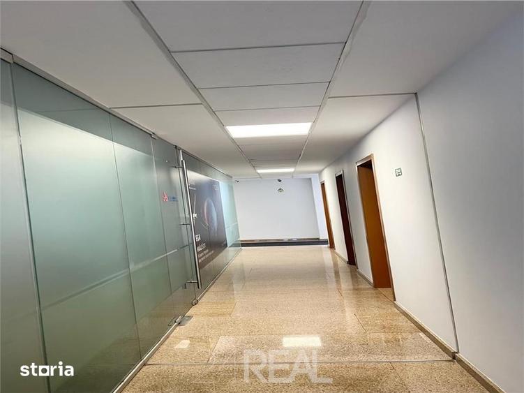 Spațiu comercial, de 570 mp, în Militari