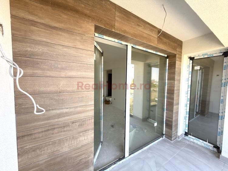 Apartament cu 4 camere decomandat în 1 Decembrie 1918
