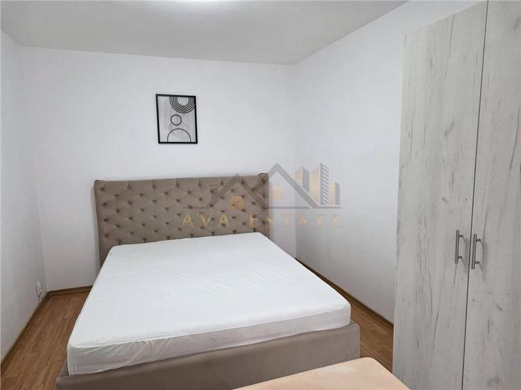 Apartament cu 3 camere semidecomandat, mobilat în Circumvalațiunii