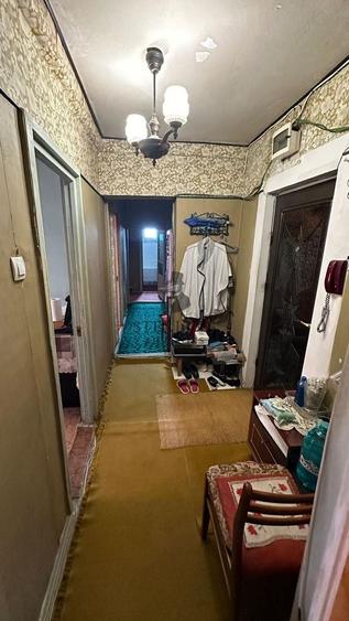 Apartament cu 3 camere decomandat, mobilat în Lacul Tei