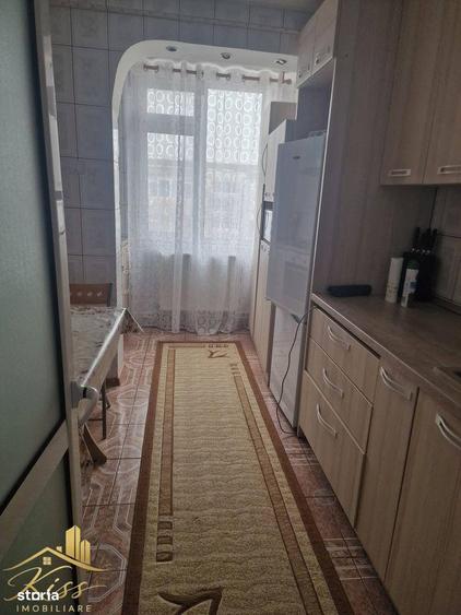 Apartament cu 2 camere semidecomandat în Micro 16