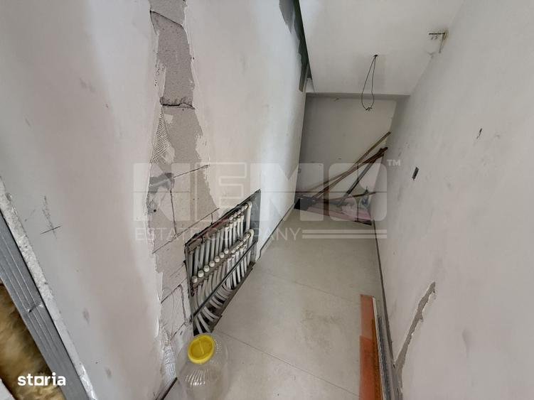 Casă cu 4 camere decomandat în Central
