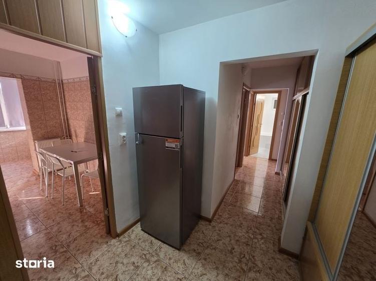 Inchiriere apartament 3 camere 9 Mai - 8