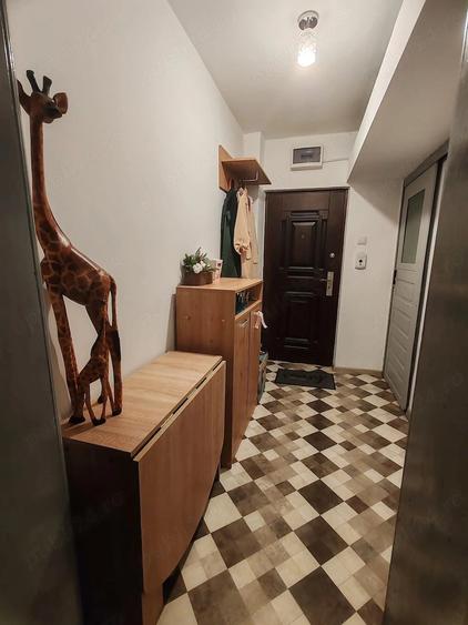 Apartament cu 2 camere nedecomandat în George Enescu