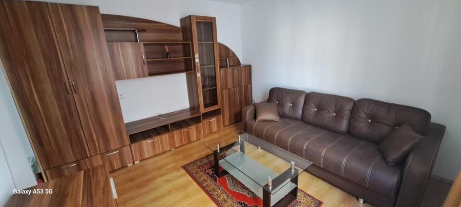 Garsonieră decomandată în Turnișor