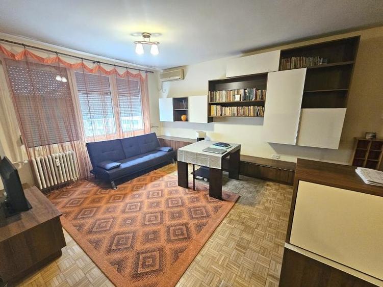 Apartament cu 2 camere decomandat, mobilat în Sala Palatului
