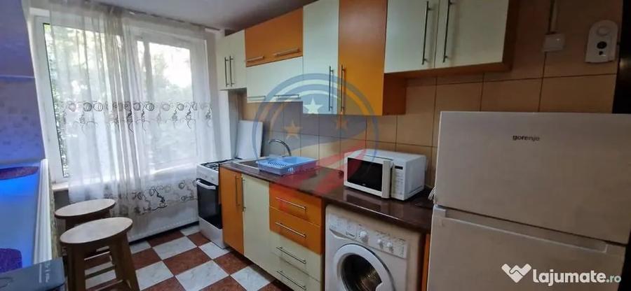APARTAMENT DE INCHIRIAT IDEAL PENTRU STUDEN?I ?I F... - 6