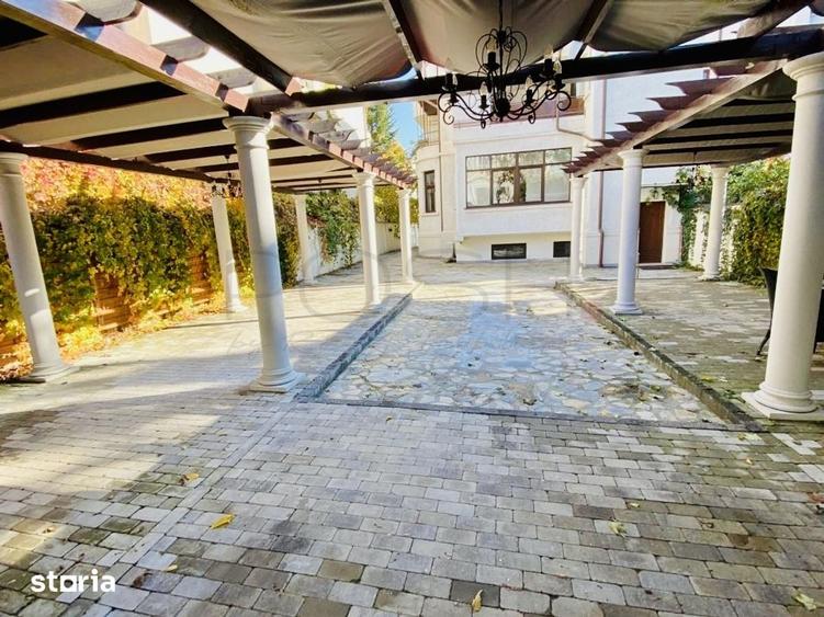 Apartament in vila 250mp + curte exclusiva 300mp, Piata Dorobanti - 1
