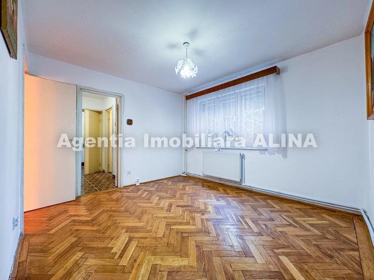 Apartament cu 2 camere decomandat în Minerul