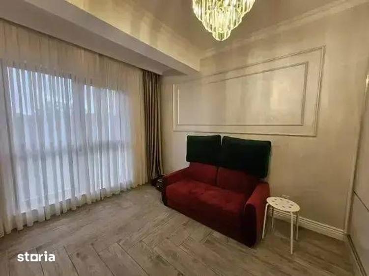 Casă cu 5 camere cu Teren 180 Mp în Sălăjan