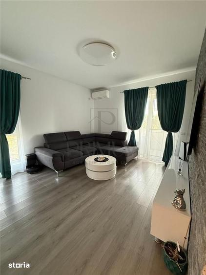 Apartament cu 2 camere decomandat în Girocului