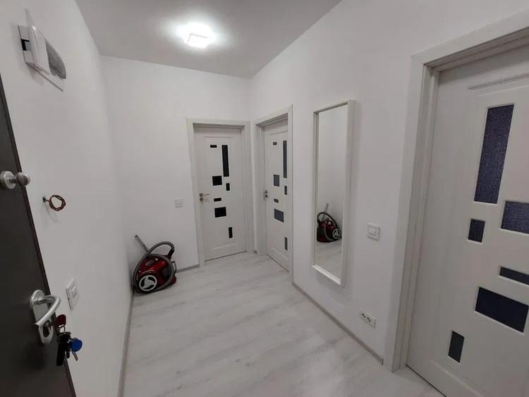 Garsonieră decomandată, mobilată în Lujerului