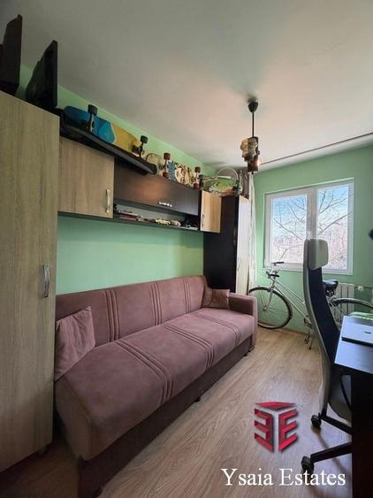Apartament cu 3 camere semidecomandat în Tomis Nord