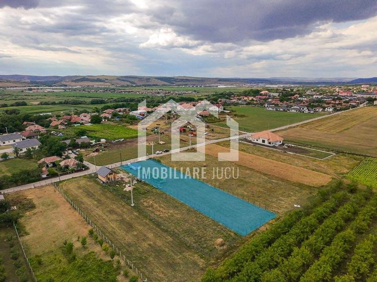 Teren Construcții intravilan de 1459 mp, în Jucu de Sus