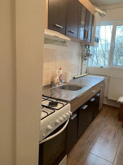 Apartament cu 2 camere semidecomandat în Spitalul Județean