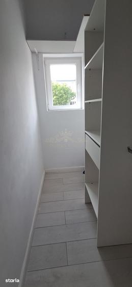Locatie premium in inima orasului - 8