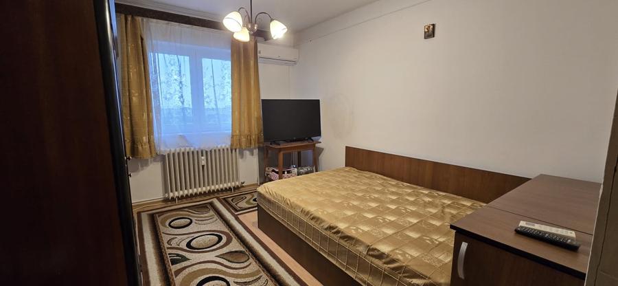 Apartament cu 4 camere decomandat, mobilat în Baraolt