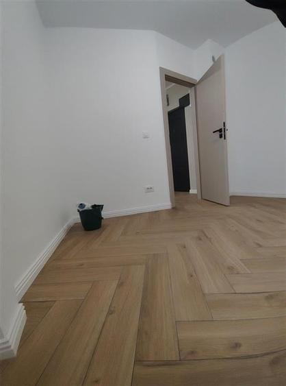 Apartament cu 3 camere decomandat în Zimbru