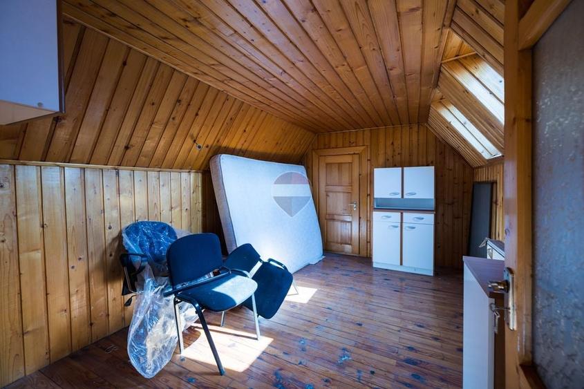0% comision | Apartament la casă, parter și mansardă | Strada Lungă - 26