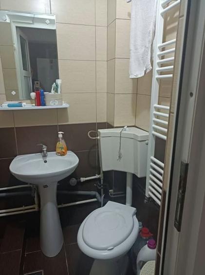 Apartament cu 2 camere nedecomandat în Central