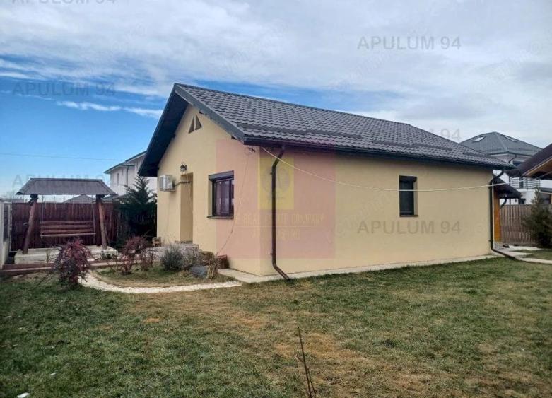 Casă cu 2 camere cu Teren 420 Mp în Săbăreni