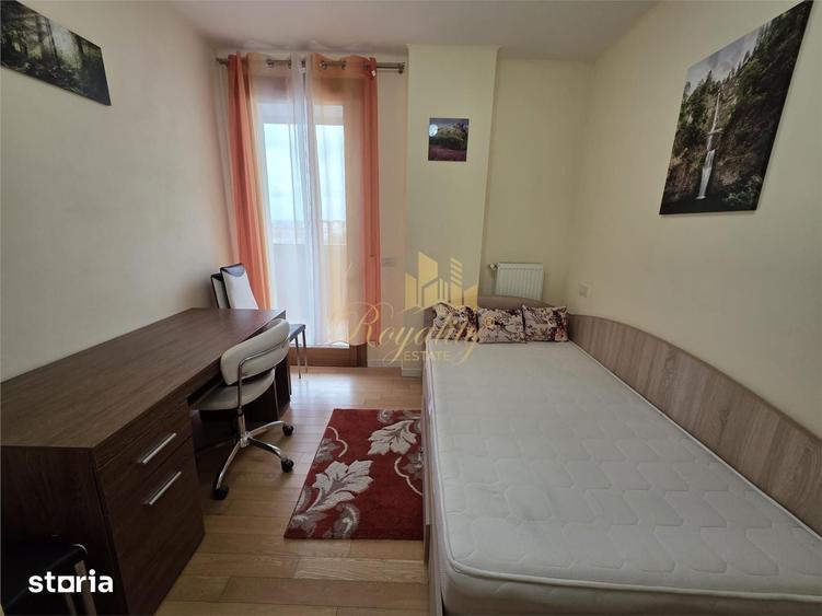 Apartament cu 3 camere decomandat în Circumvalațiunii