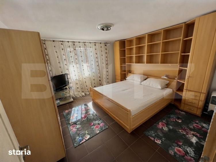Casă cu 3 camere cu Teren 2893 Mp în Peciu Nou