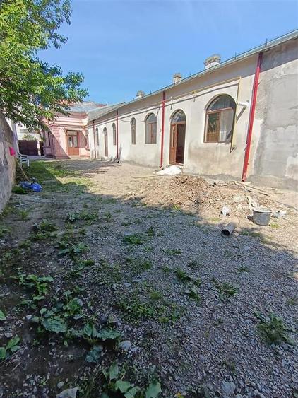 Casă individuală cu 3 camere cu Canalizare în Apollo
