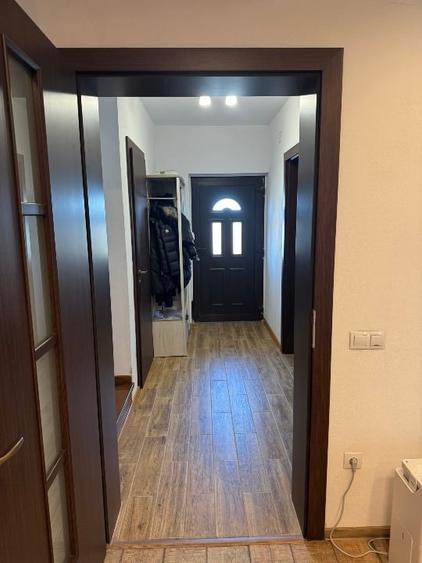 Casă individuală cu 4 camere cu Garaj în Sânandrei