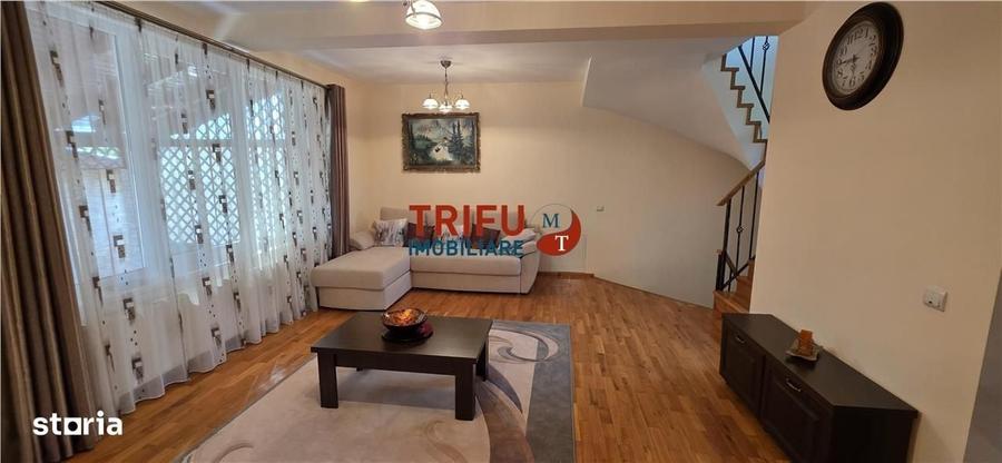 Casă cu 4 camere în Central