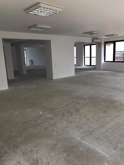 Birou, de 240 mp, în Băneasa