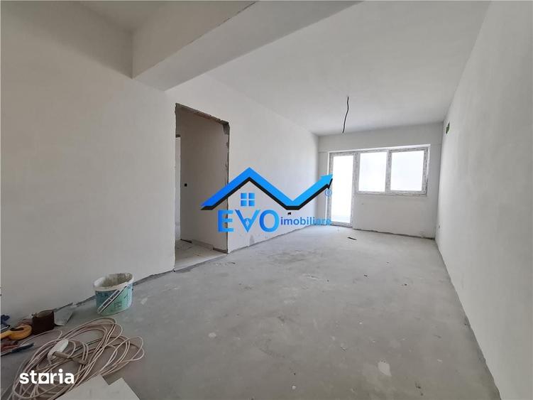 Apartament cu 2 camere decomandat în Galata