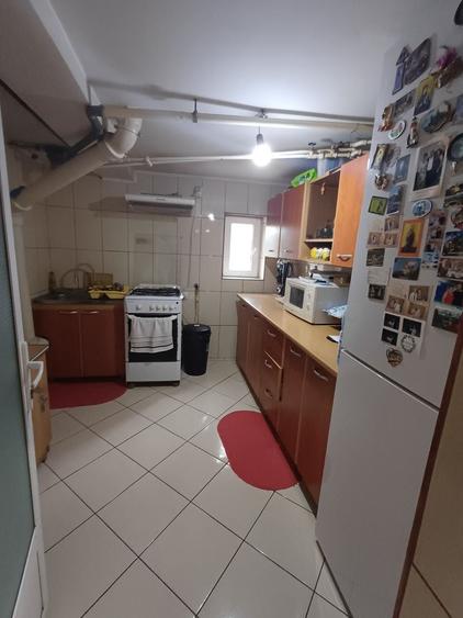 TECHIRGHIOL, CENTRAL, VILA  D+P+1, DESCHIDERE PE COLT, 5 CAMERE, 5 BAI - 27