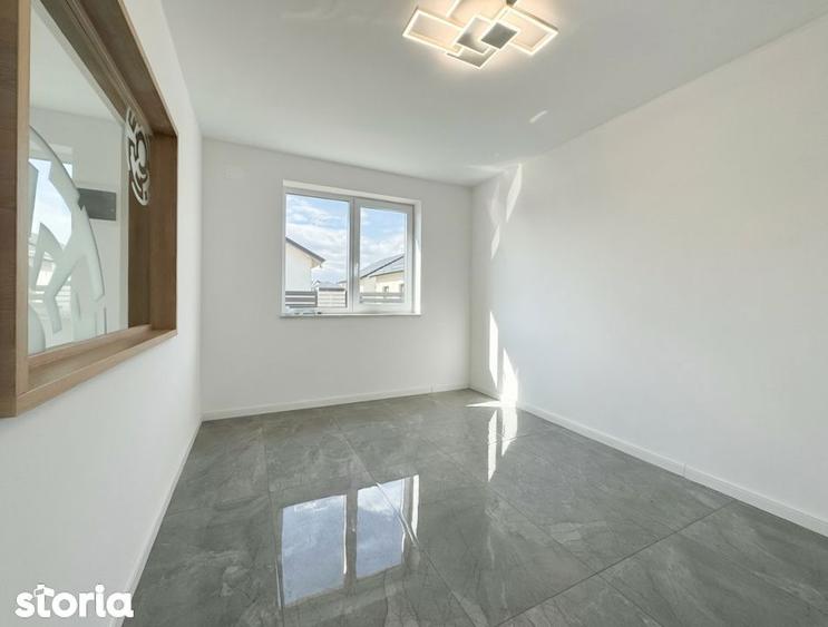 Casă cu 3 camere cu Piscina în Central