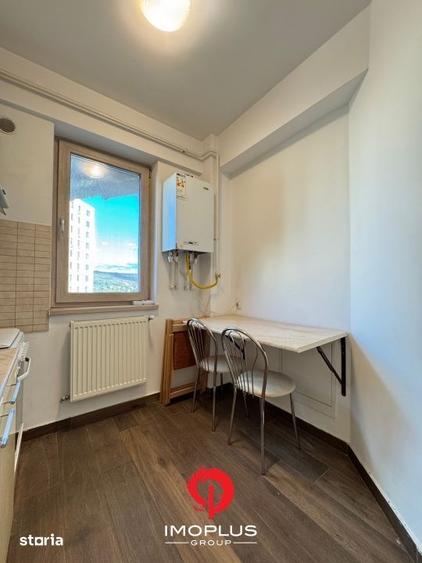 Apartament cu 3 camere decomandat în Ciurea