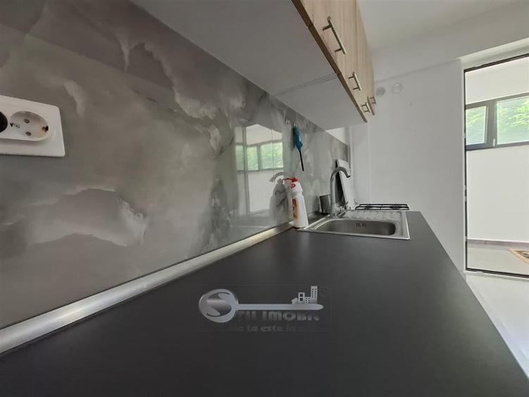 Apartament cu 2 camere semidecomandat, mobilat în Popas Păcurari