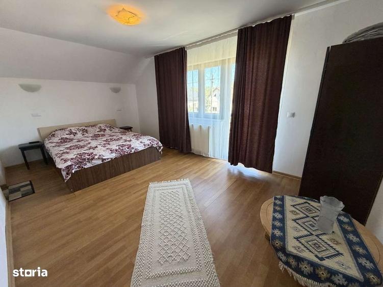Casă cu 4 camere în Băjești