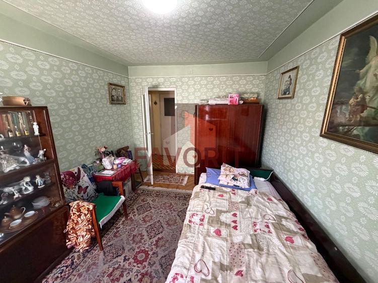 Apartament cu 2 camere semidecomandat în Circumvalațiunii