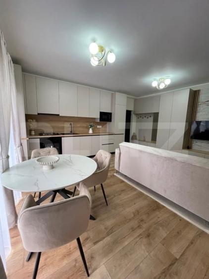 Apartament cu 2 camere decomandat, mobilat în Baciu